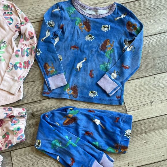 ⚡️BUNDLE⚡️ Set of 3 | Disney | Pajama Sets | Size: 3 - Picture 6 of 7